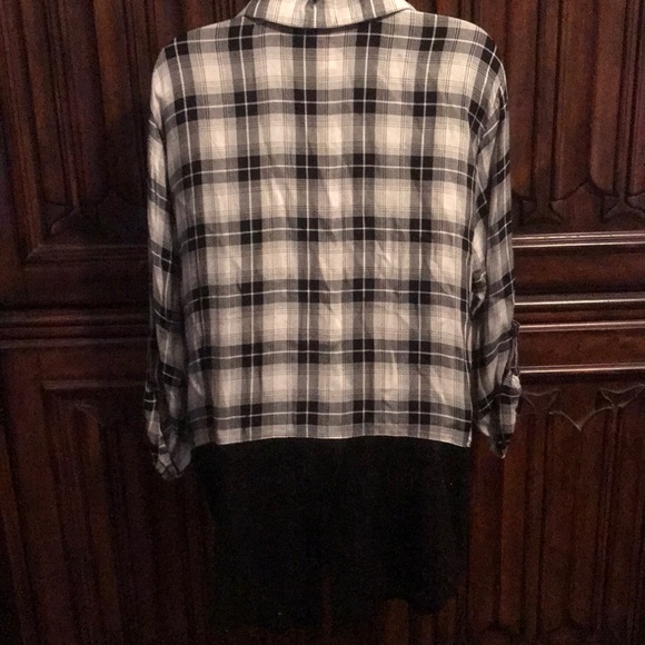 🌺 NWT NOBO PLAID WOVEN W/CROCHET TOP - Picture 2 of 8